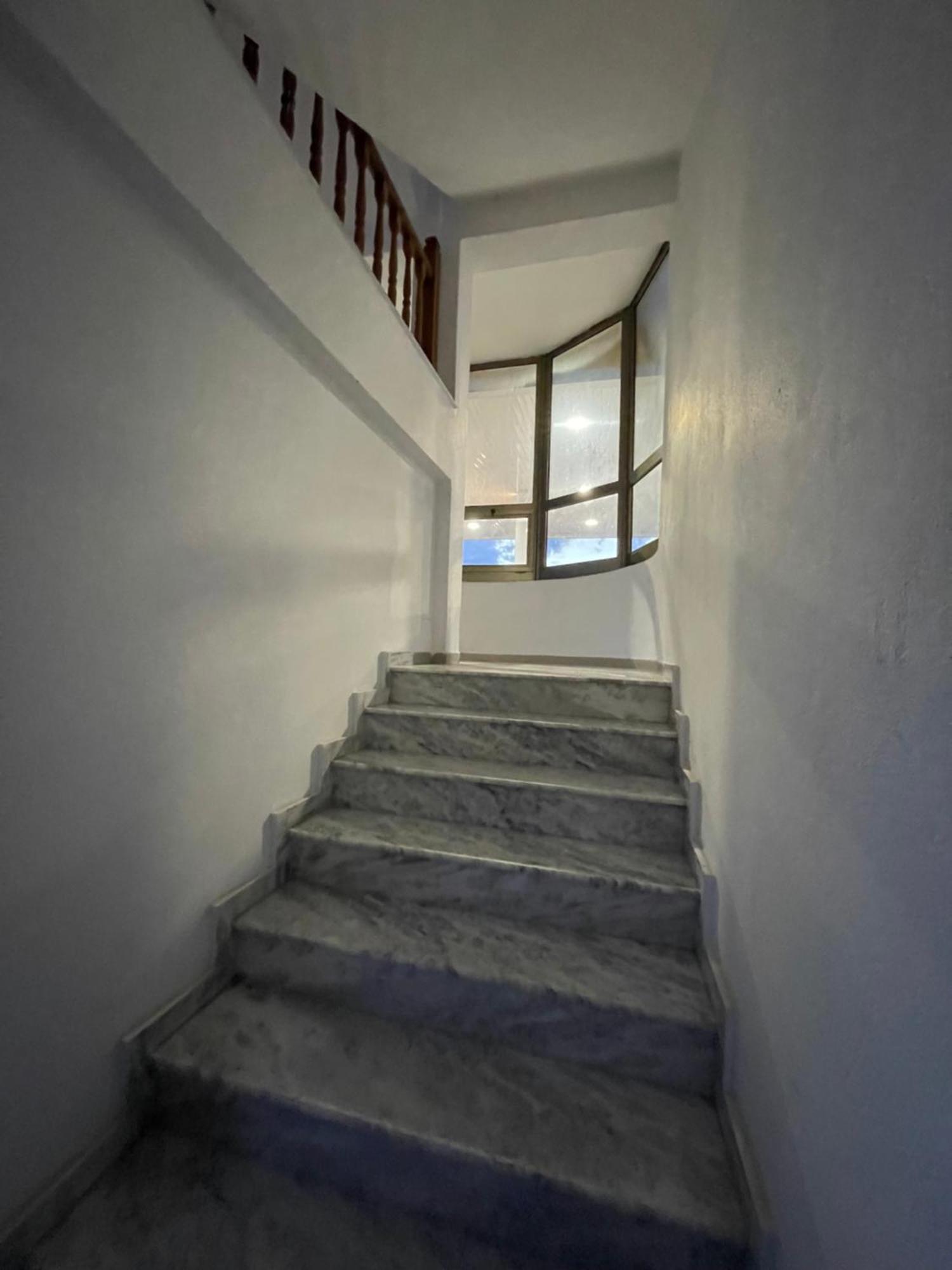 Vila At Berat Esterno foto